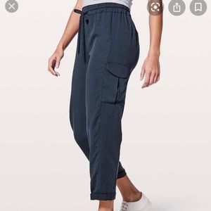 LULULEMON move lightly pant